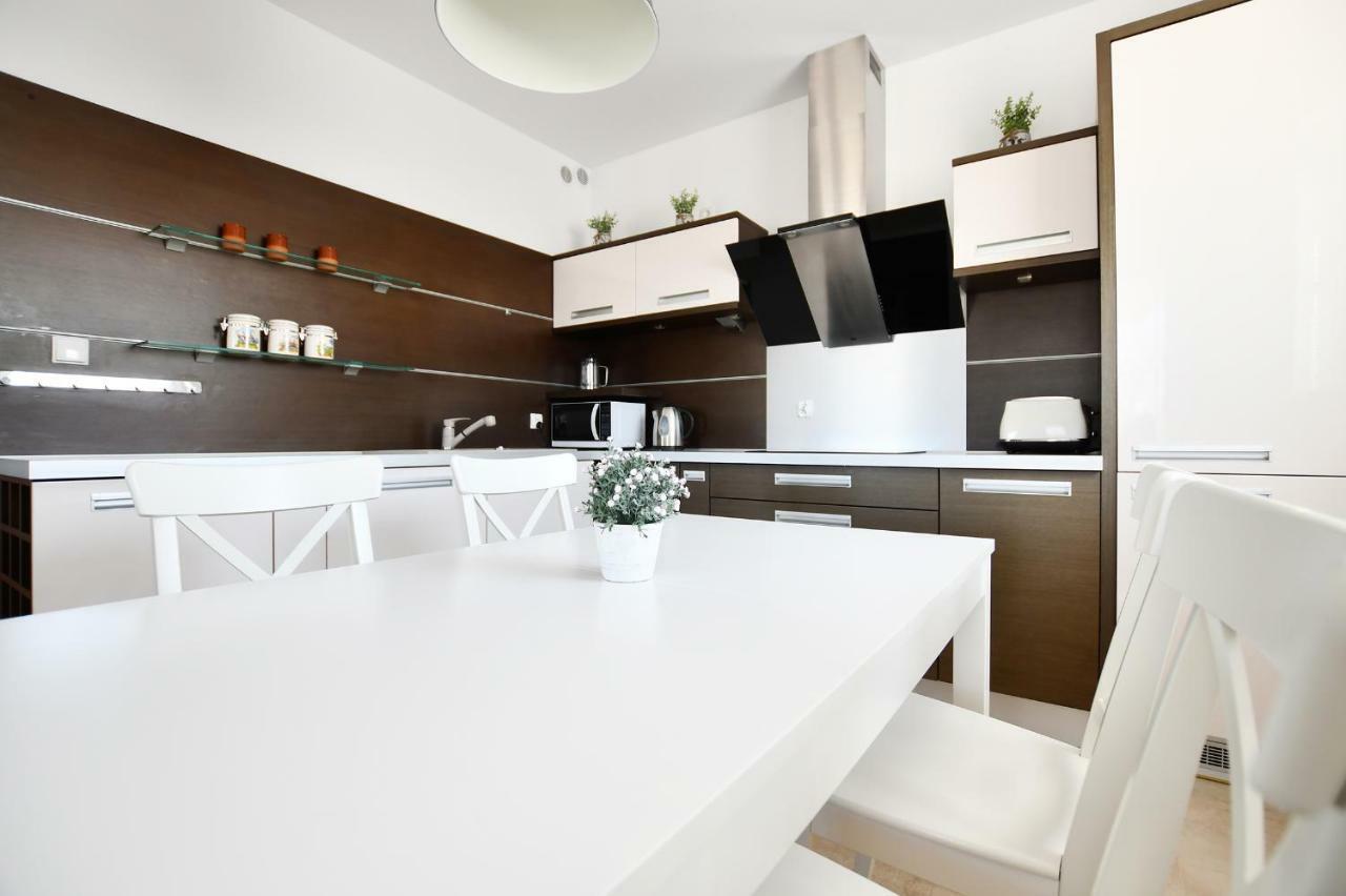 Apartamenty Navigator-Portowa 28 Kołobrzeg Exterior foto